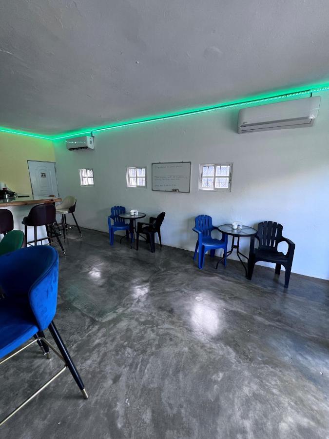 Sunrise Internet Cafe And Hotel Las Terrenas Bagian luar foto